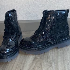 Steve Madden Rainbow Glitter Patent Combat Boots NWOT